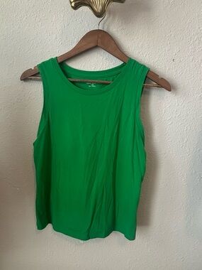 Old Navy Bright Green Sleeveless Tank